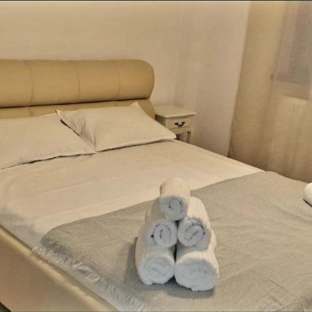Apartament Max Mamaia Nord Leilighet Năvodari Eksteriør bilde
