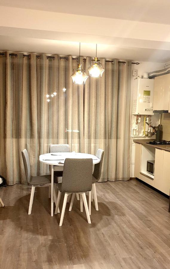 Apartament Max Mamaia Nord Leilighet Năvodari Eksteriør bilde